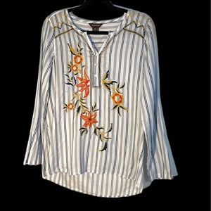 Multiples oversized embroidered button 3/4 sleeve small floral tunic